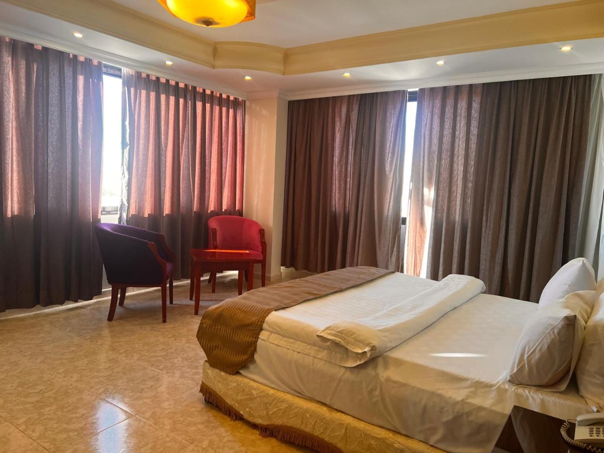 Oscar Hotel Petra 瓦迪穆萨 外观 照片